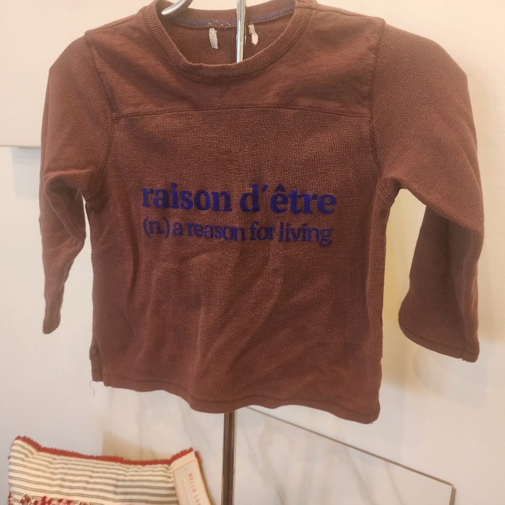 Boy's Zara, Maroon With Blue Raison De Tere Saying ( Reason For Living)Size 5-6